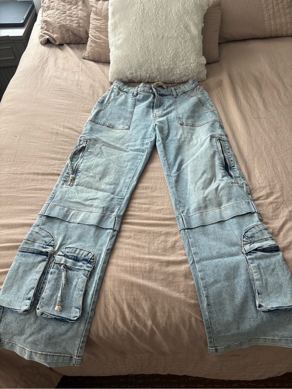 Light Wash Wide Leg Cargo Denim Pants